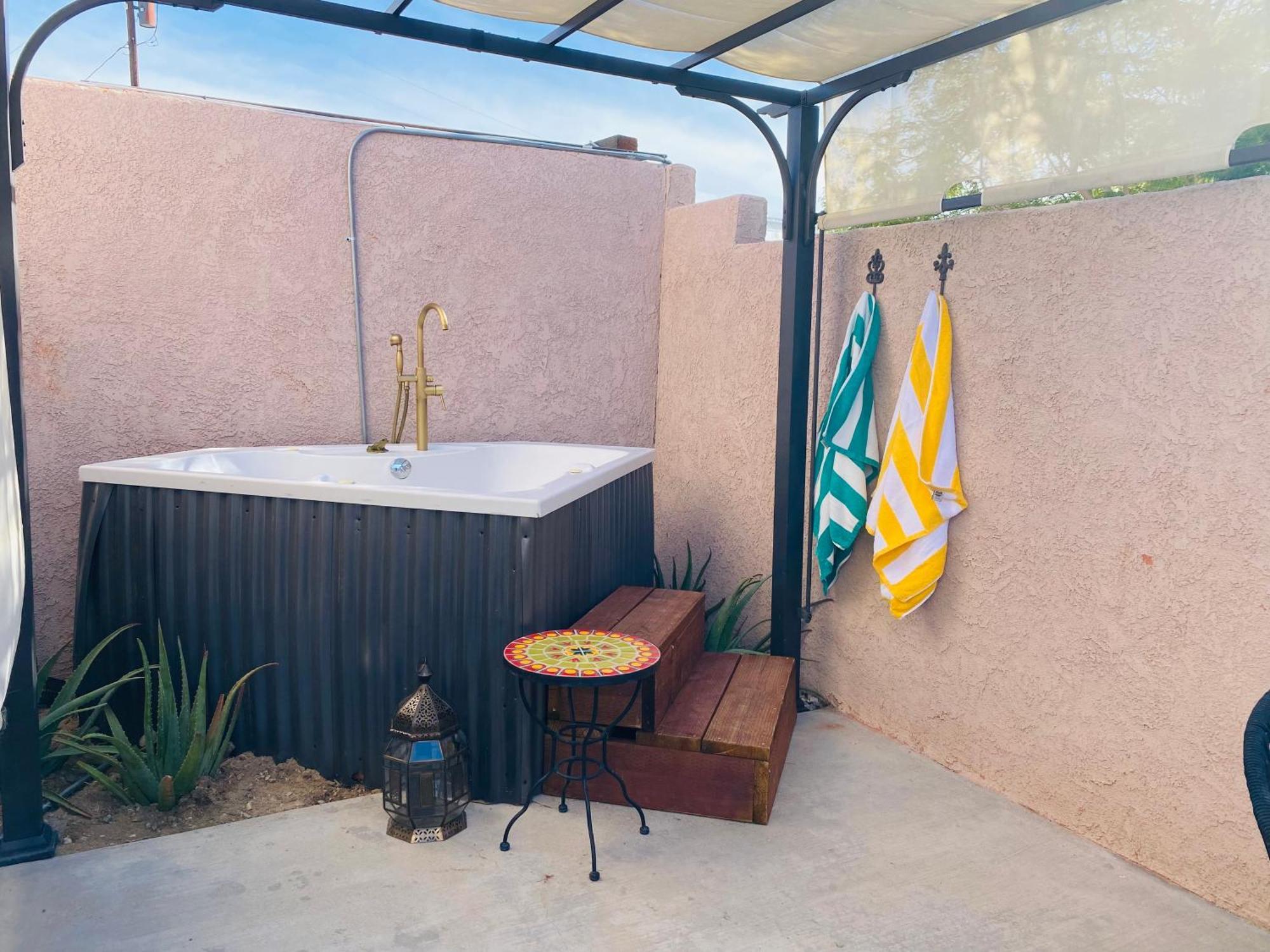 Hotel Mi Kasa Hot Springs 420,Adults Only, Clothing Optional Desert Hot Springs Exteriér fotografie